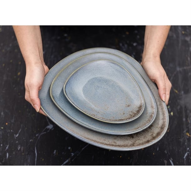 Olympia Ember Blue Triangle Plates 250mm (6 Pack)