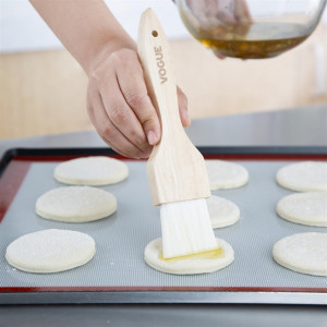 Vogue Wooden Handle Pastry Brush 215mm