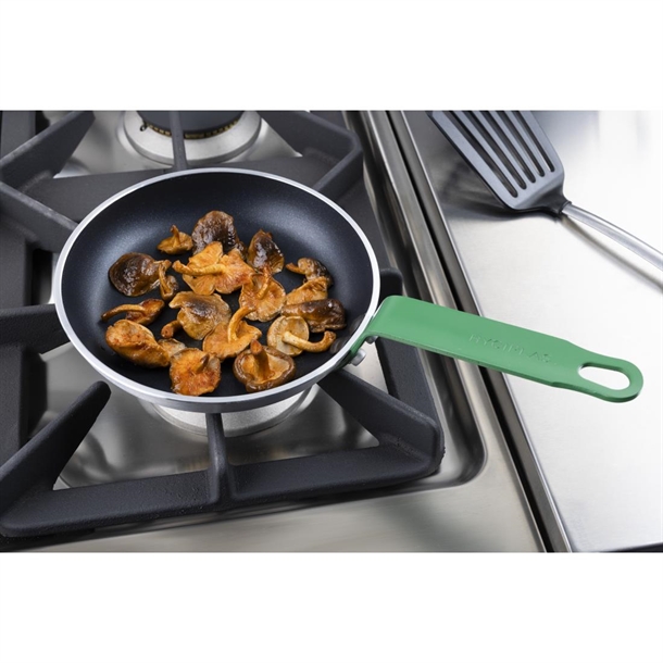 Hygiplas Aluminium Non-stick Teflon Platinum Plus Frying Pan Green Handle 20cm