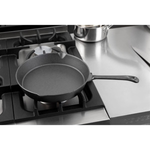 Vogue Round Cast Iron Skillet Pan 255mm