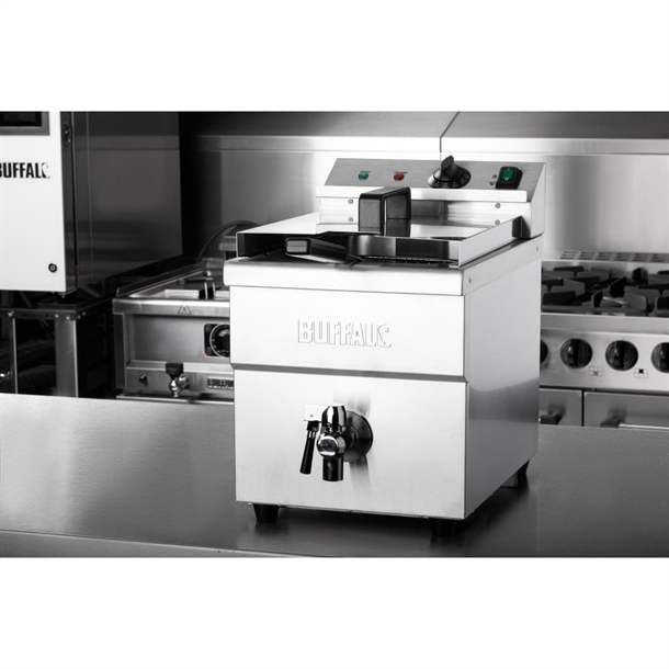Apuro Single Tank Induction Fryer - 8Ltr - 3kW