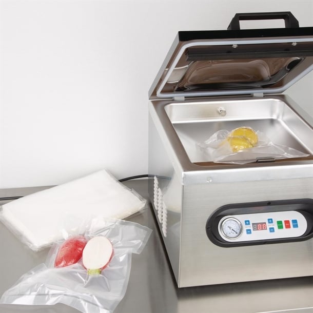 Vogue Vacuum Sealer Bags Embossed 250x350mm (50 Pack)